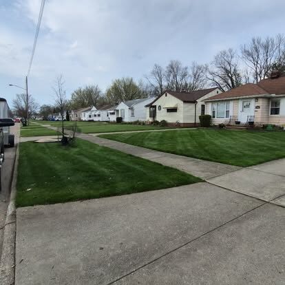 Fresh mulch and trimmed beds